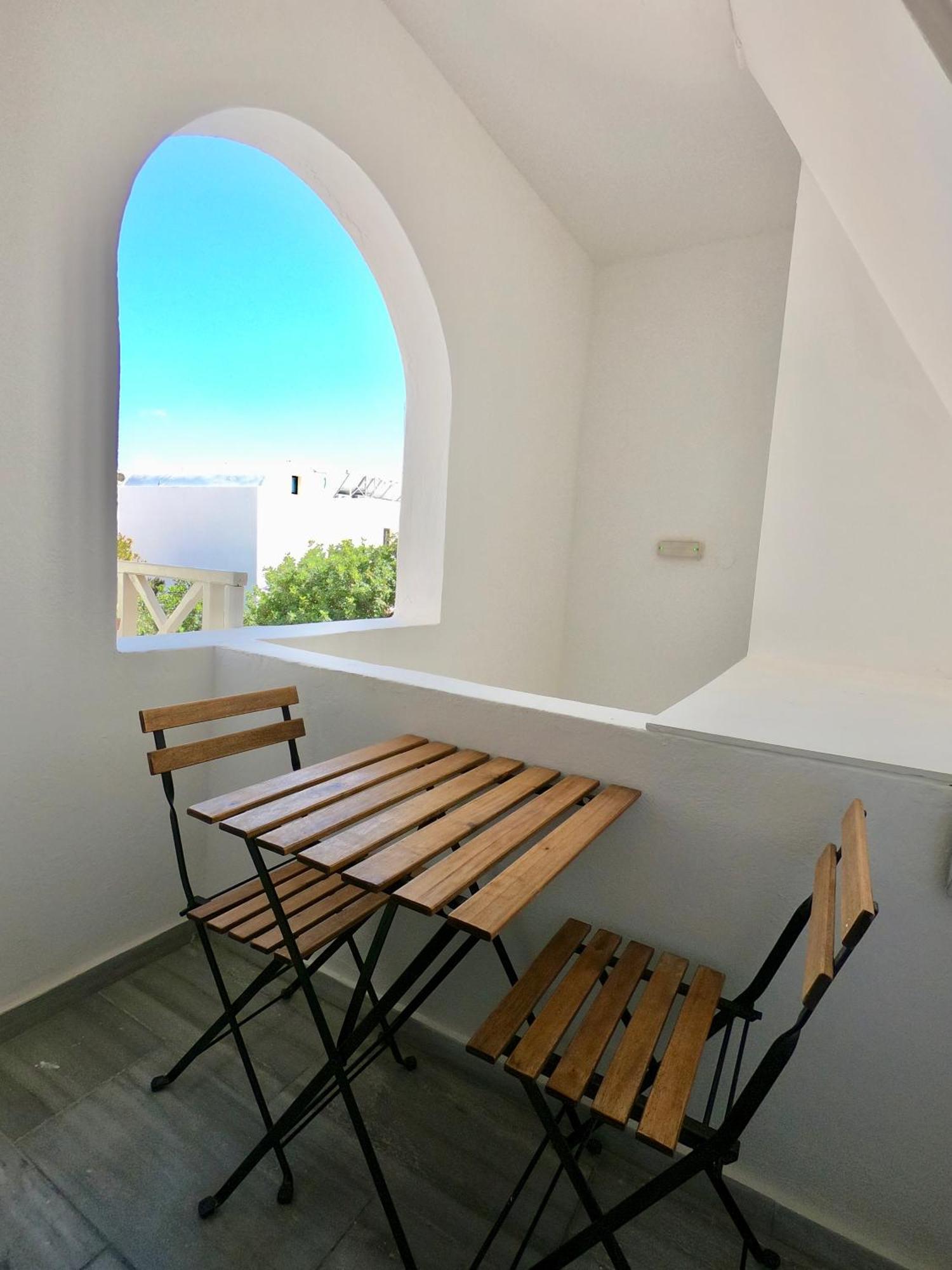 Anny Studios & Rooms Perissa Beach Ngoại thất bức ảnh