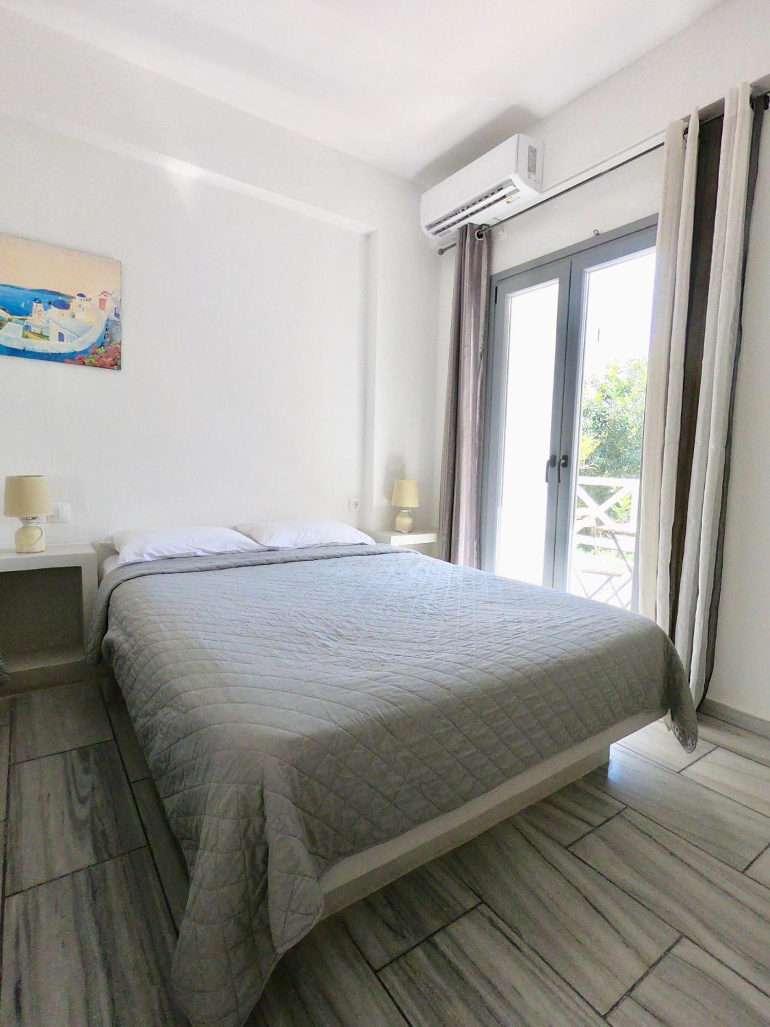 Anny Studios & Rooms Perissa Beach Ngoại thất bức ảnh